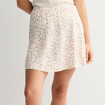 Juniors' SO® Mini Slip-On Skirt