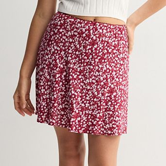 Juniors' SO® Mini Slip-On Skirt