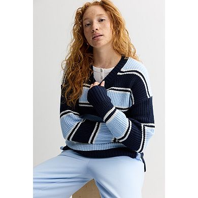 Juniors' SO® Essential Crewneck Pullover Sweater