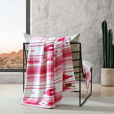 Wrangler Coyote Sands Pink Throw Blanket