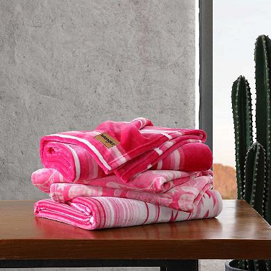 Wrangler Knockin Boots Pink Throw Blanket