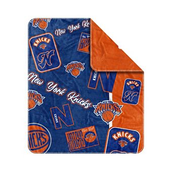 New York Knicks 50" x 60" Dream Weave Throw Blanket