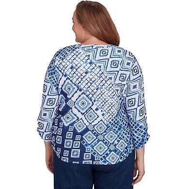 You'll look so stylish in this Women's Alfred Dunner Solid Cut Out Beaded Split Neck Top.