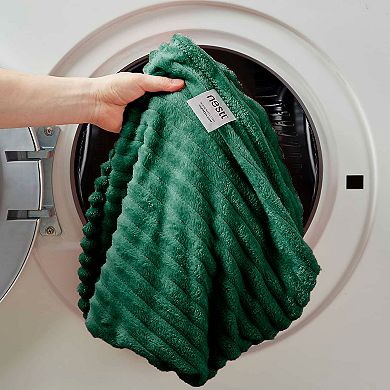 Nestl Cut Plush Fleece Blanket