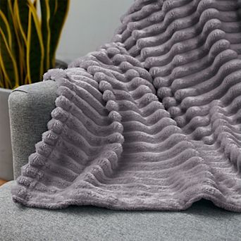 Nestl Cut Plush Fleece Blanket