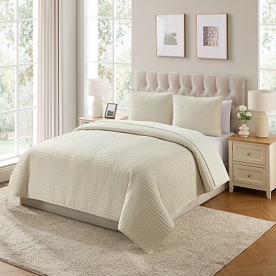 VCNY Home Embroidered 3-Piece Pick Stitch Microfiber Quilt Set