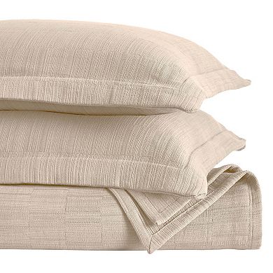 SUPERIOR Zenith Matelasse Quilt and Sham Set