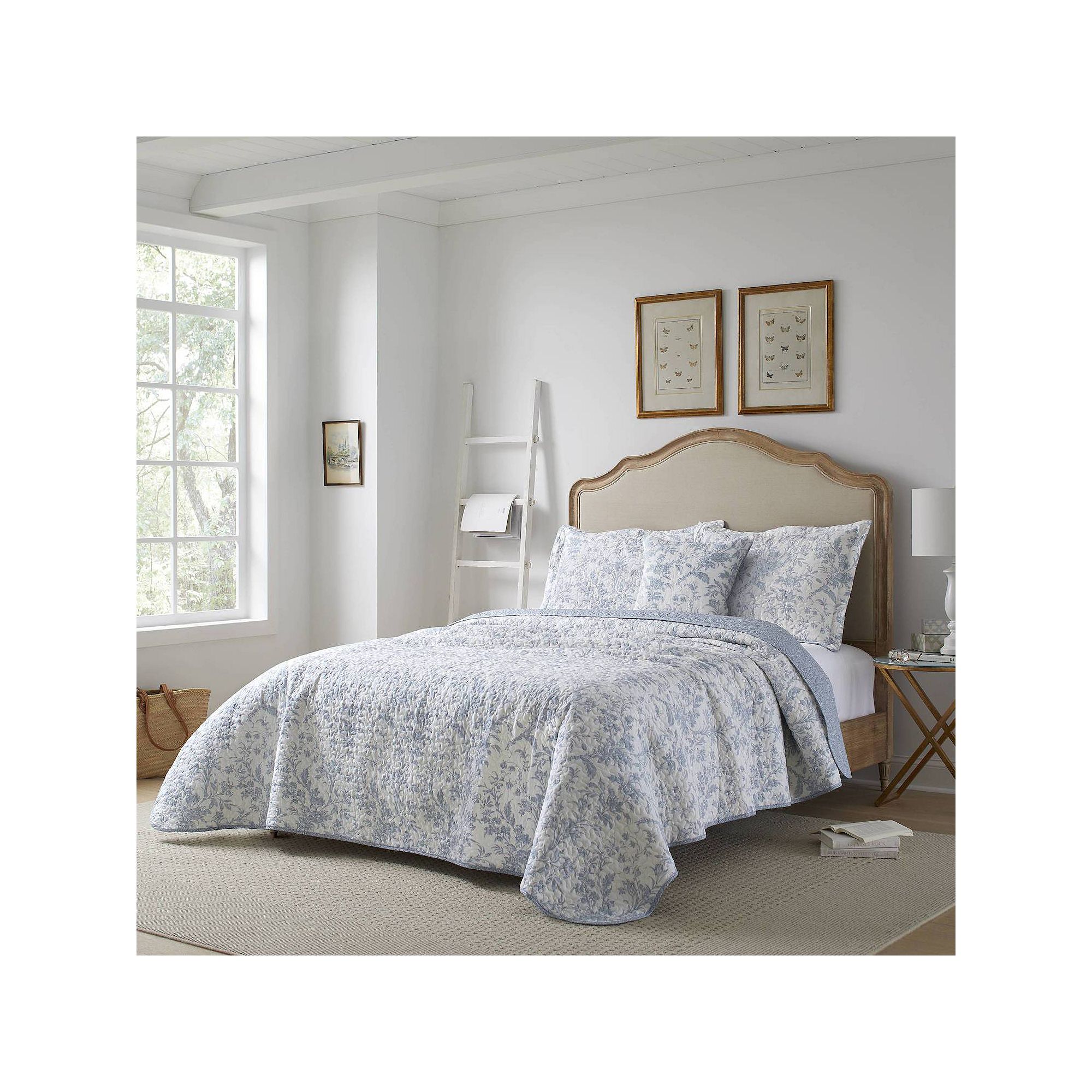 Laura Ashley Amberley Blue Quilt Set