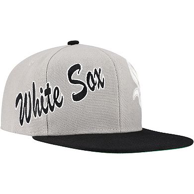 Men's Mitchell & Ness Gray Chicago White Sox Knock Out Panel Snapback Hat