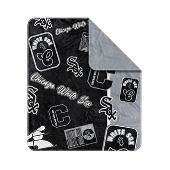 Chicago White Sox 50" x 60" Dream Weave Throw Blanket