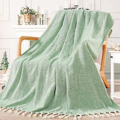 Home Soft Things Chevron Knit Lightweight Tassel Throw Blanket