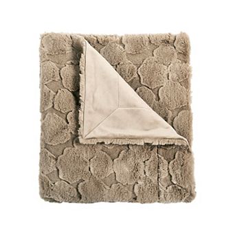 Home Soft Things Cloud Carved Faux Fur Throw Blanket