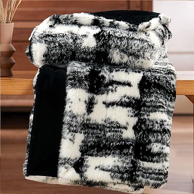 Home Soft Things Two Tone Artistic Faux Fur Throw Blanket