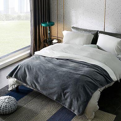 Allisandro 100% Waterproof Blanket for Bed & Sofa, Perfect for Dogs & Cats, Shields Against Messes