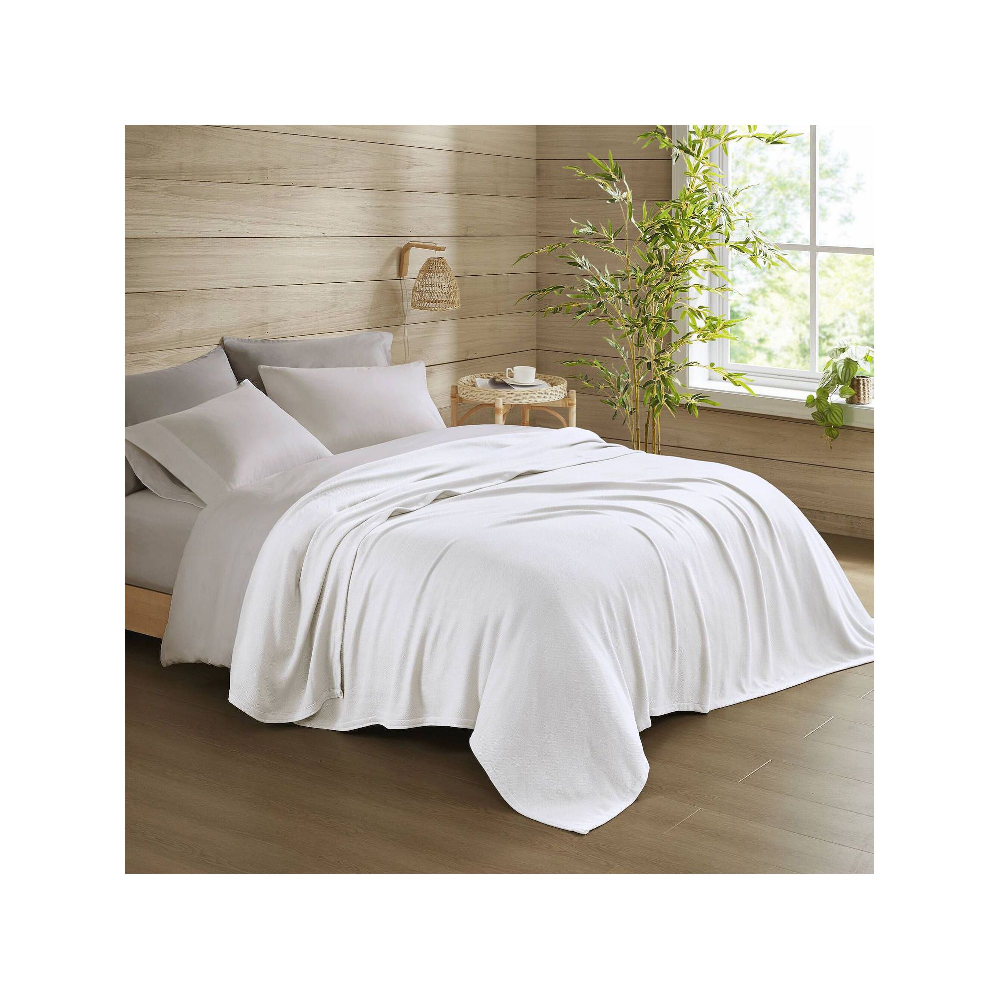 Madison Park Rayon from Bamboo Cotton Blanket, White
