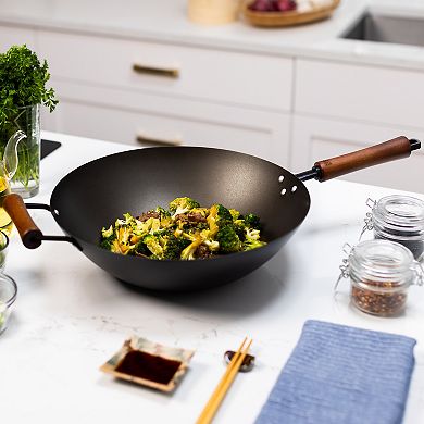 Joyce Chen Classic Series 14-in. Carbon Steel Preseasoned Wok