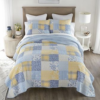Donna Sharp Spring Flowers Pieced Cotton Quilt Set with Shams