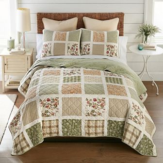 Donna Sharp Peach Rose Pieced Cotton Quilt Set with Shams