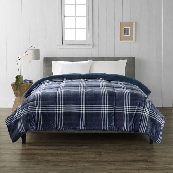 Cuddl Duds® Cozy Soft Reversible Comforter - Navy Blue Plaid (KING)