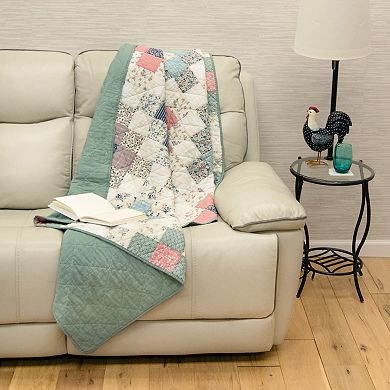 Donna Sharp April Patch Pieced Floral Quilted Throw Blanket