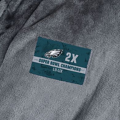 Adult Philadelphia Eagles Super Bowl LIX Champions Reign S/M Bath Robe
