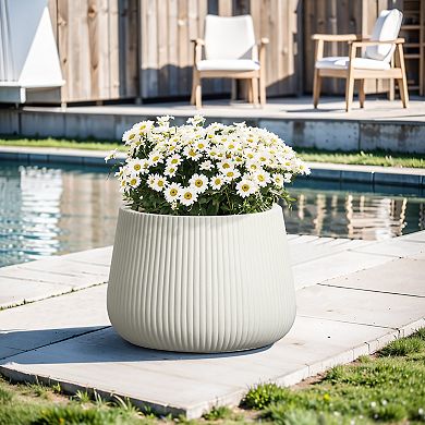 LuxenHome Off-White Ribbed 15.55-Inch Round Planter