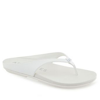 Aerosoles Fisher Women's Flat Thong Sandals
