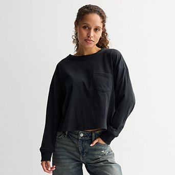 Juniors' SO® Boxy Crop Long Sleeve Pocket Top
