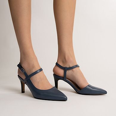 Journee Scipio Women's Crossover Ankle Strap Pointed Toe Pumps