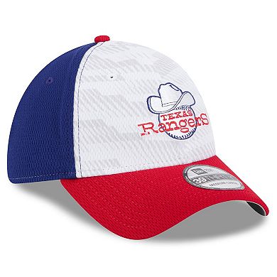 Men's New Era Royal/Red Texas Rangers 2025 MLB Clubhouse 39THIRTY Flex Hat