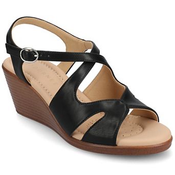 Journee Women's Kedzie II Ankle Strap Wedge Sandals