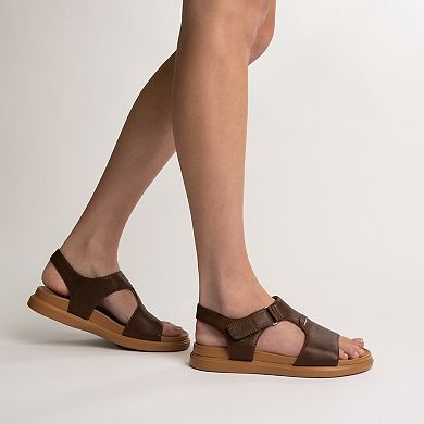 Journee Women's Mira T-Strap Sandals