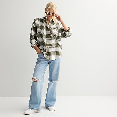 Juniors' SO® Boyfriend Button-Front Flannel Shirt
