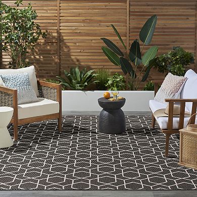 Nourison Horizon Indoor / Outdoor Geometric Area Rug