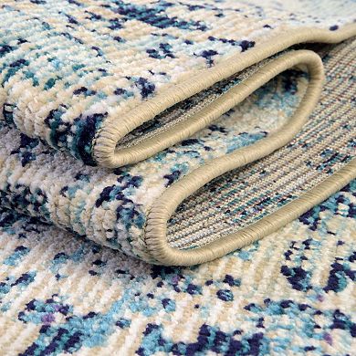 5th Avenue Lux Horeshoe Charm Area Rug