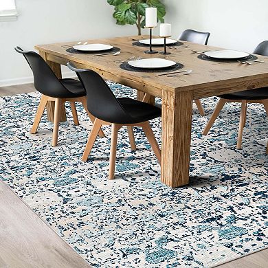 5th Avenue Lux Horeshoe Charm Area Rug