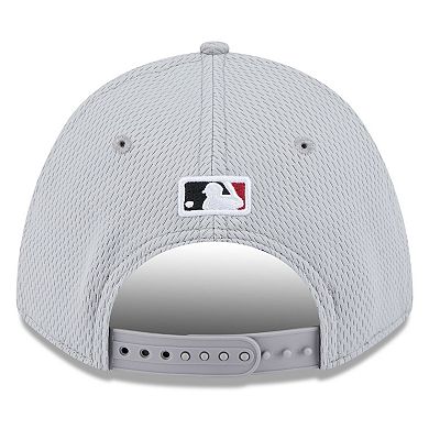Men's New Era Gray Arizona Diamondbacks 2025 MLB Clubhouse 9FORTY M-Crown Adjustable Hat