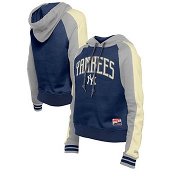 Women's New Era Navy New York Yankees Throwback Cropped Raglan Pullover Hoodie