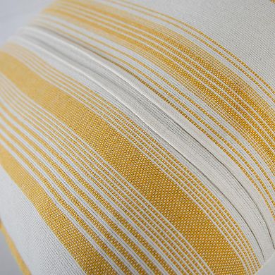 Rizzy Home Esai 20" x 20" Poly Filled Pillow