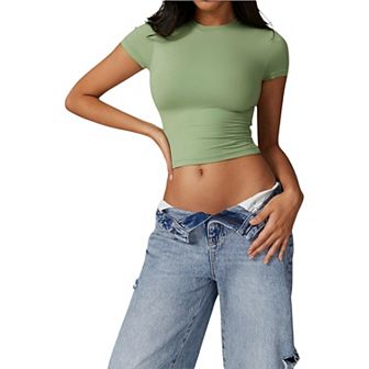 Women's Athletic Short Sleeve Crop Top with Stretch Fit and Crew Neck Design
