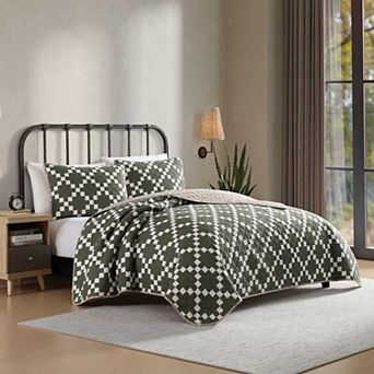 Eddie Bauer Diamond Floral Quilt Set