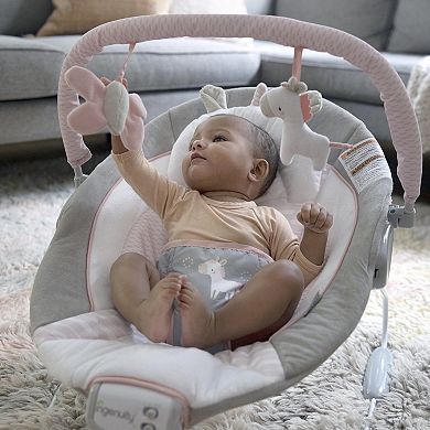 Ingenuity Flora Soothing Baby Bouncer