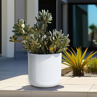 LuxenHome Vertical Stripes MgO Round Planter