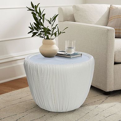 LuxenHome 15.8" H Round Side Table