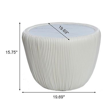 LuxenHome 15.8" H Round Side Table