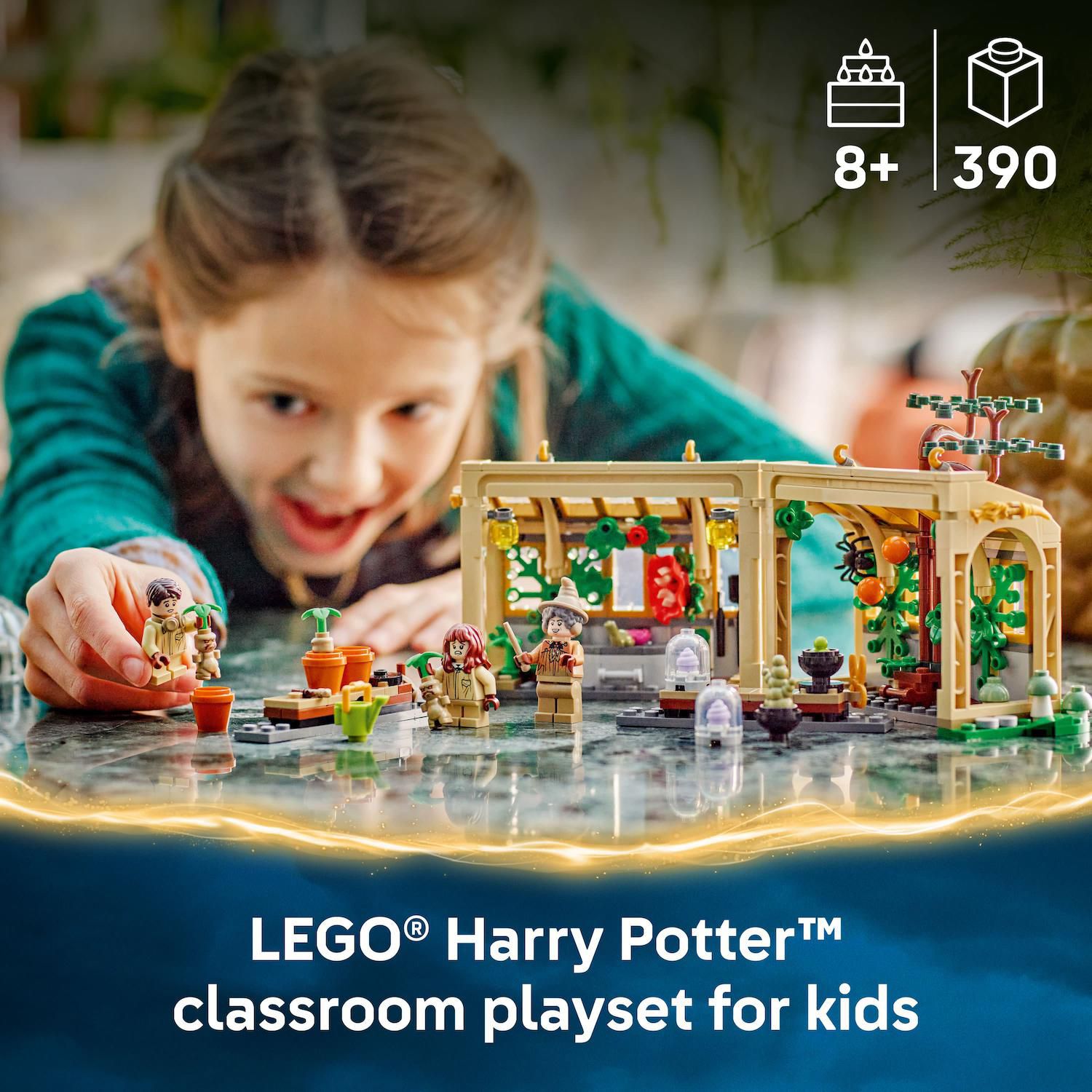 Детский конструктор LEGO Harry Potter Hogwarts Castle Herbology Class 76445 Building Kit (390 Pieces) — фото 2