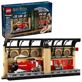 LEGO Harry Potter Book Nook Hogwarts Express 76450 Building Kit (832 Pieces)