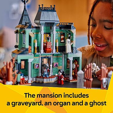 LEGO Creator 3-in-1 Haunted Mansion 31167 Building Kit (736 Pieces)