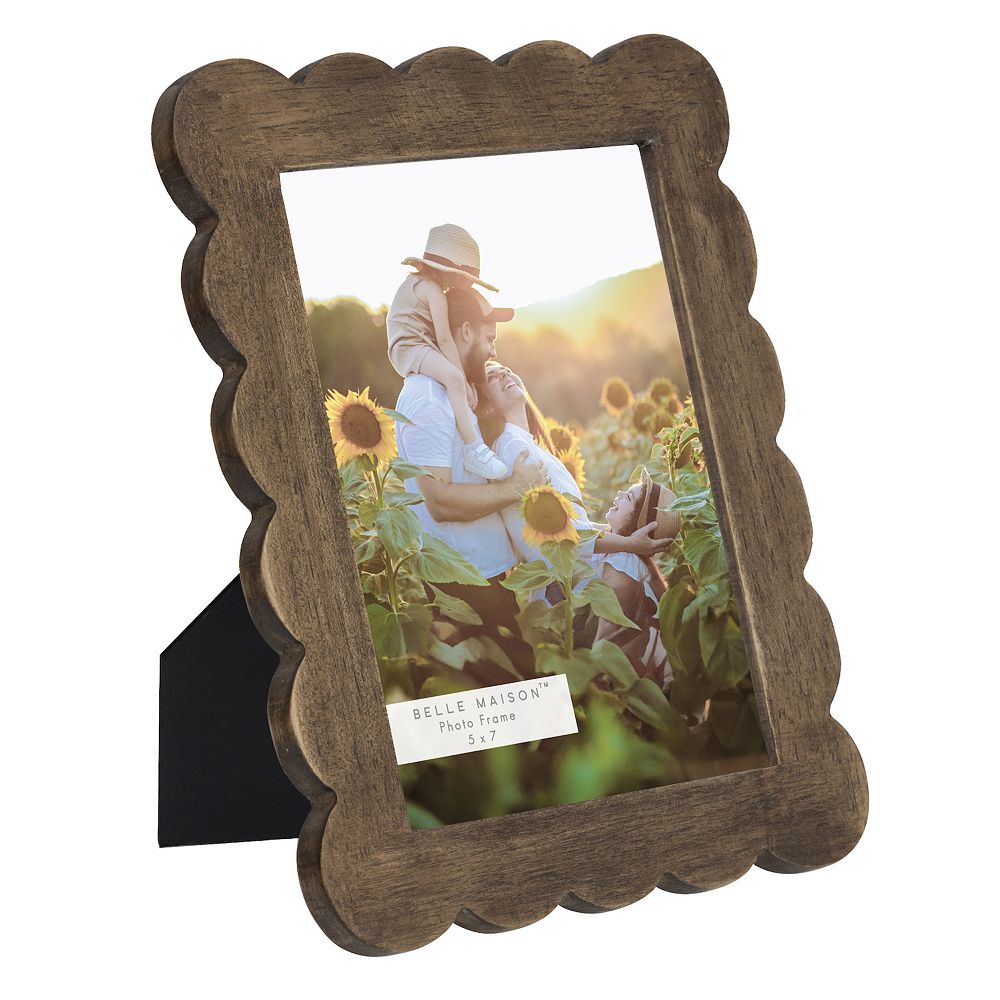 Belle Maison Scallop Wood 5" x 7" Picture Frame