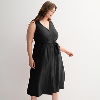 Plus Size Nine West V-Neck Midi Dress